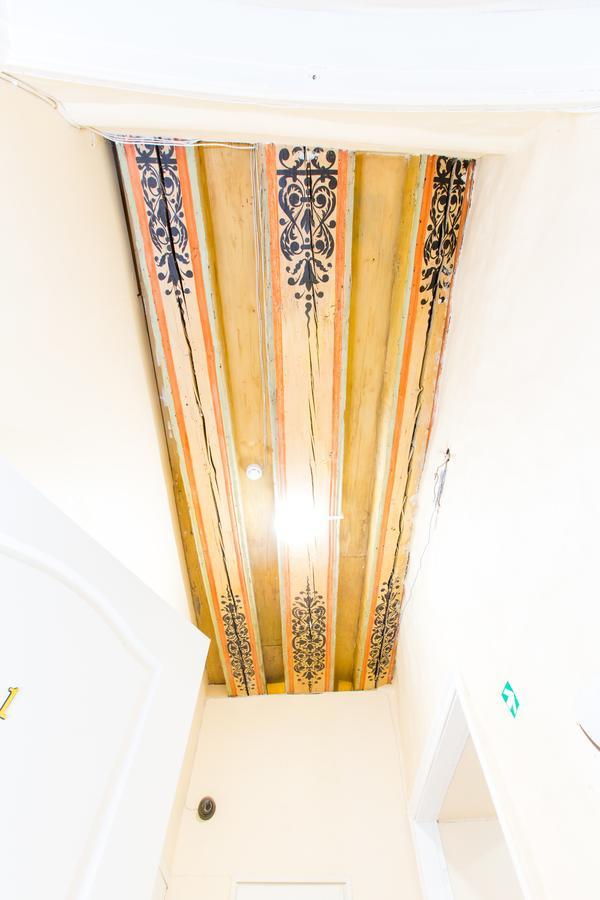 Old Town Hostel Alur Талин Екстериор снимка